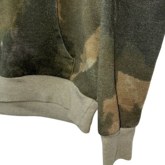 Camo Hoodie Sweatshirt With Kangaroo Pocket & Drawstring Hood - Picture 8 of 10